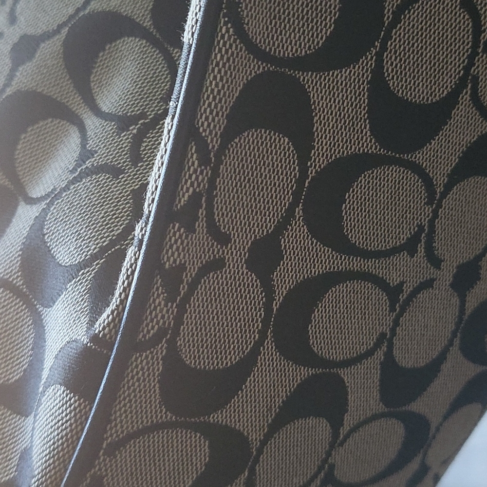 Purse - Picture 3 of 7